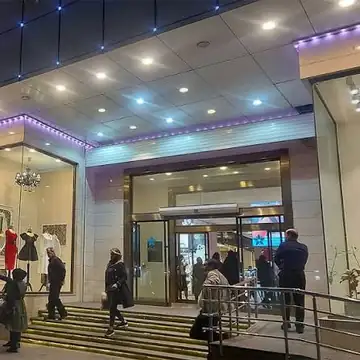 مرکز خرید ستاره باران — عکس ۲